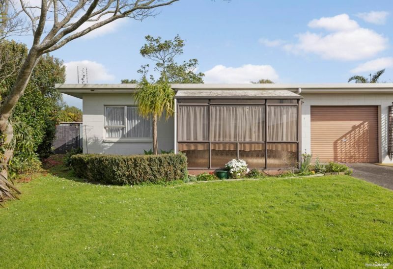 Pukekohe, 2 Bedroom